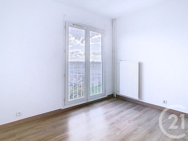 Appartement F2 à vendre - 2 pièces - 42.8 m2 - THIAIS - 94 - ILE-DE-FRANCE - Century 21 A.A.R.S. Immo