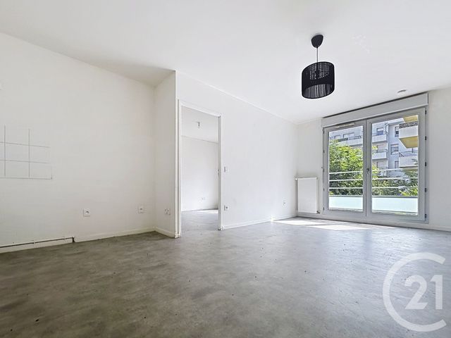 Appartement F2 à vendre - 2 pièces - 40.0 m2 - CHOISY LE ROI - 94 - ILE-DE-FRANCE - Century 21 A.A.R.S. Immo