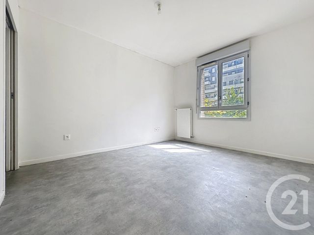 Appartement F2 à vendre - 2 pièces - 40.0 m2 - CHOISY LE ROI - 94 - ILE-DE-FRANCE - Century 21 A.A.R.S. Immo