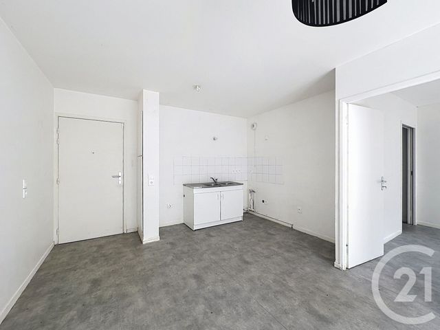 Appartement F2 à vendre - 2 pièces - 40.0 m2 - CHOISY LE ROI - 94 - ILE-DE-FRANCE - Century 21 A.A.R.S. Immo