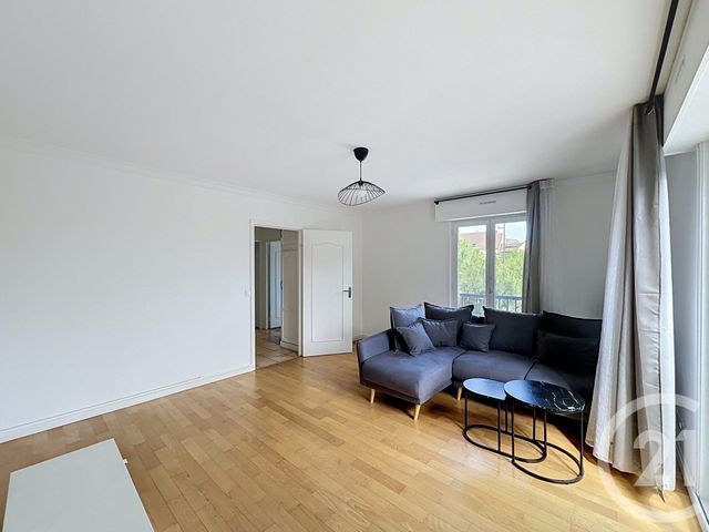 Appartement F3 à louer - 3 pièces - 68.15 m2 - THIAIS - 94 - ILE-DE-FRANCE - Century 21 A.A.R.S. Immo