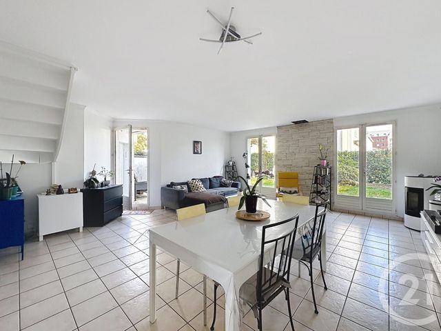 maison à vendre - 5 pièces - 111.46 m2 - FRESNES - 94 - ILE-DE-FRANCE - Century 21 A.A.R.S. Immo