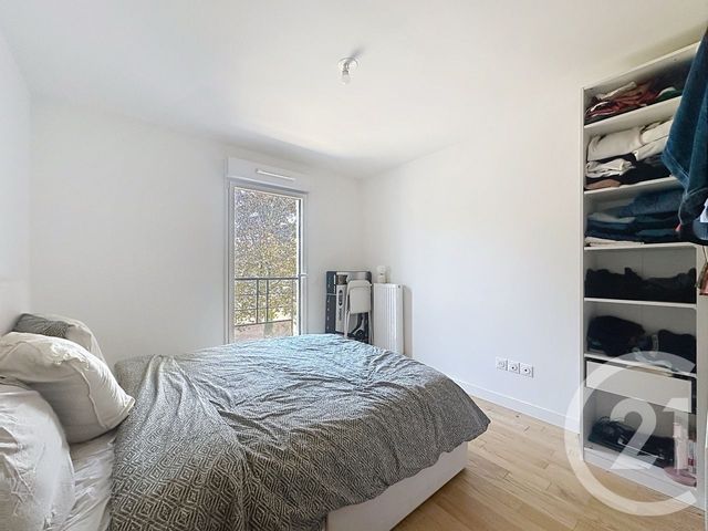 Appartement F2 à louer - 2 pièces - 42.9 m2 - THIAIS - 94 - ILE-DE-FRANCE - Century 21 A.A.R.S. Immo