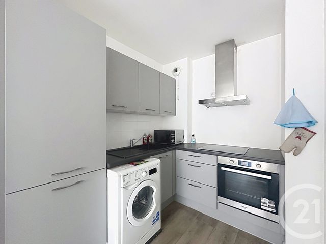 Appartement F2 à louer - 2 pièces - 43.3 m2 - THIAIS - 94 - ILE-DE-FRANCE - Century 21 A.A.R.S. Immo