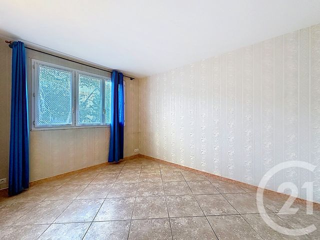 Appartement F3 à vendre - 3 pièces - 55.53 m2 - THIAIS - 94 - ILE-DE-FRANCE - Century 21 A.A.R.S. Immo