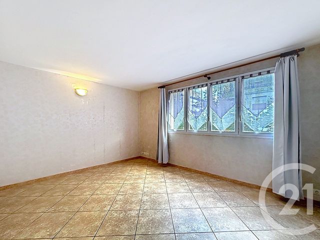 Appartement F3 à vendre - 3 pièces - 55.53 m2 - THIAIS - 94 - ILE-DE-FRANCE - Century 21 A.A.R.S. Immo