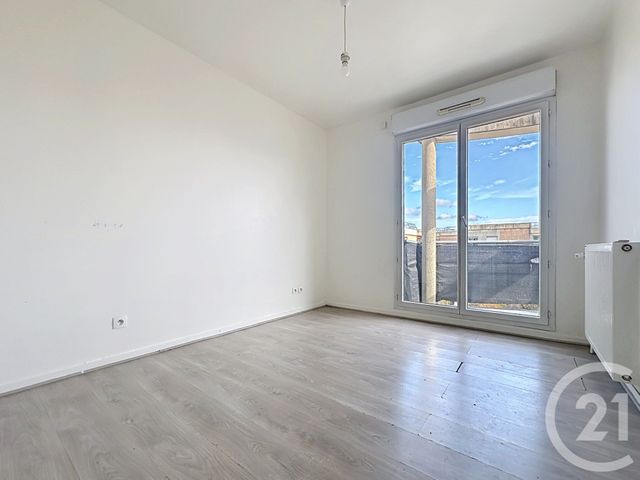Appartement F2 à vendre - 2 pièces - 47.84 m2 - CRETEIL - 94 - ILE-DE-FRANCE - Century 21 A.A.R.S. Immo
