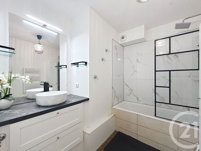 Appartement à vendre - 3 pièces - 64.84 m2 - THIAIS - 94 - ILE-DE-FRANCE - Century 21 A.A.R.S. Immo