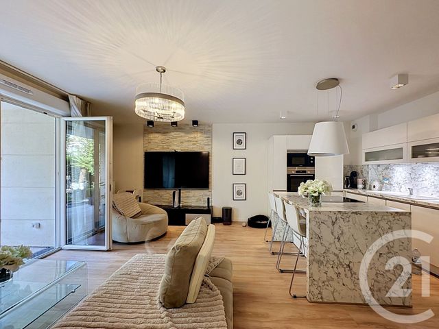 Appartement à vendre - 3 pièces - 64.84 m2 - THIAIS - 94 - ILE-DE-FRANCE - Century 21 A.A.R.S. Immo
