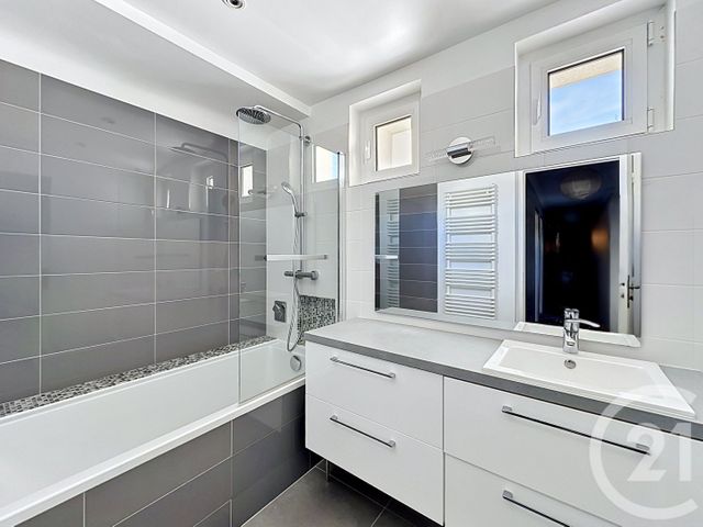 maison à vendre - 10 pièces - 326.0 m2 - CRETEIL - 94 - ILE-DE-FRANCE - Century 21 A.A.R.S. Immo