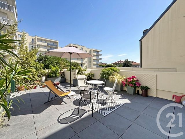 Appartement F4 à vendre - 4 pièces - 86.16 m2 - THIAIS - 94 - ILE-DE-FRANCE - Century 21 A.A.R.S. Immo