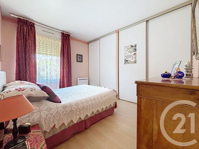 Appartement F4 à vendre - 4 pièces - 86.16 m2 - THIAIS - 94 - ILE-DE-FRANCE - Century 21 A.A.R.S. Immo
