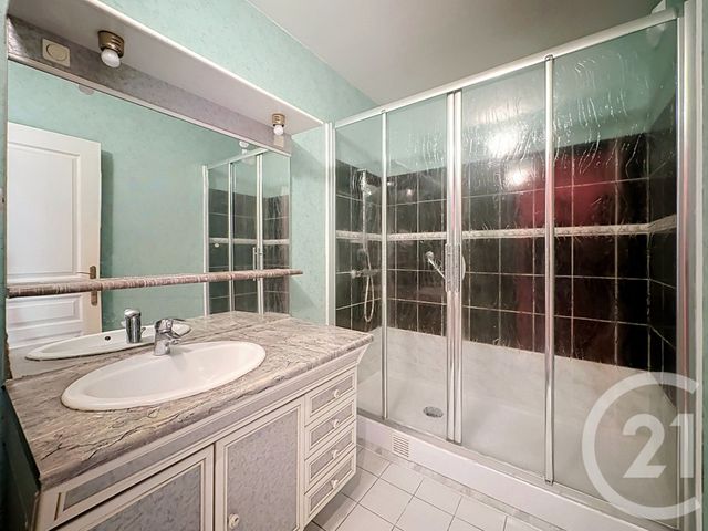 Appartement F3 à vendre - 3 pièces - 67.91 m2 - THIAIS - 94 - ILE-DE-FRANCE - Century 21 A.A.R.S. Immo