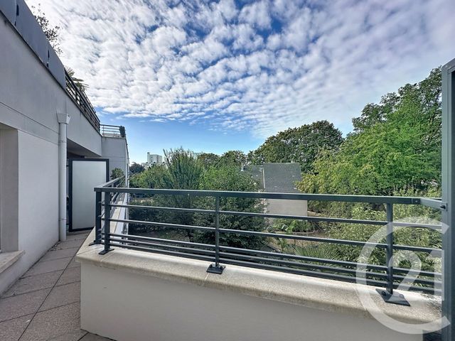 Appartement F2 à louer - 2 pièces - 43.27 m2 - THIAIS - 94 - ILE-DE-FRANCE - Century 21 A.A.R.S. Immo