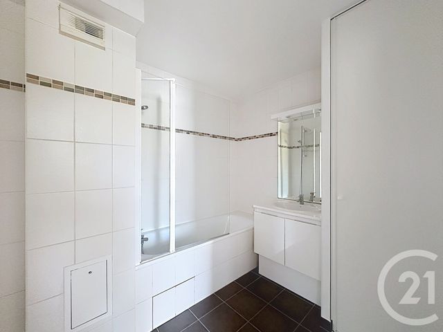 Appartement F2 à louer - 2 pièces - 43.27 m2 - THIAIS - 94 - ILE-DE-FRANCE - Century 21 A.A.R.S. Immo