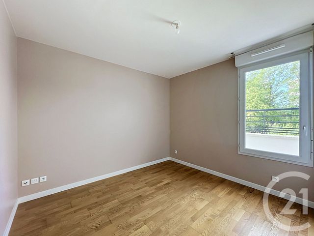 Appartement F2 à louer - 2 pièces - 43.27 m2 - THIAIS - 94 - ILE-DE-FRANCE - Century 21 A.A.R.S. Immo