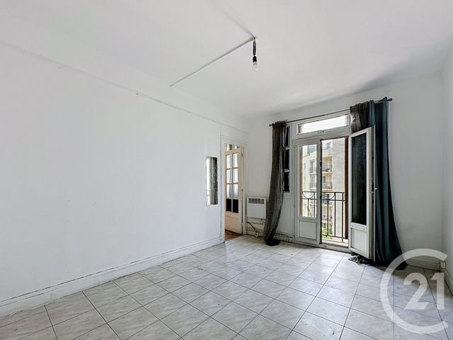 Appartement F2 à vendre - 2 pièces - 35.75 m2 - THIAIS - 94 - ILE-DE-FRANCE - Century 21 A.A.R.S. Immo
