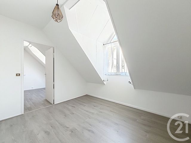 Appartement F2 bis à vendre - 3 pièces - 60.36 m2 - THIAIS - 94 - ILE-DE-FRANCE - Century 21 A.A.R.S. Immo