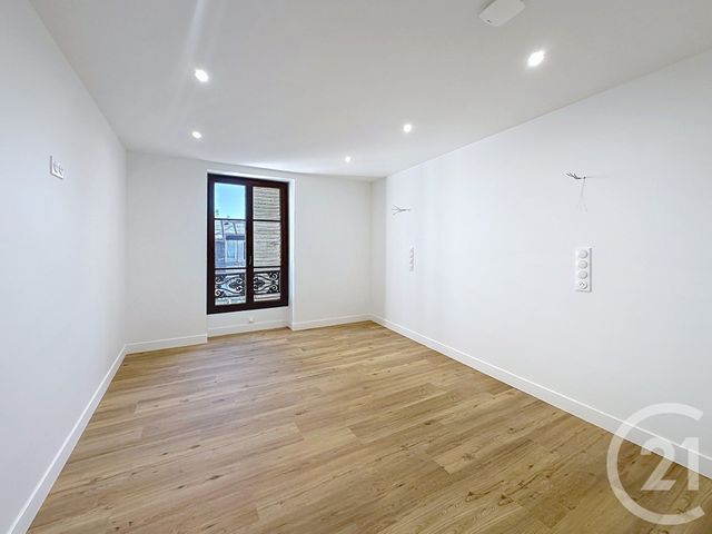 Appartement F2 à louer - 2 pièces - 32.98 m2 - THIAIS - 94 - ILE-DE-FRANCE - Century 21 A.A.R.S. Immo