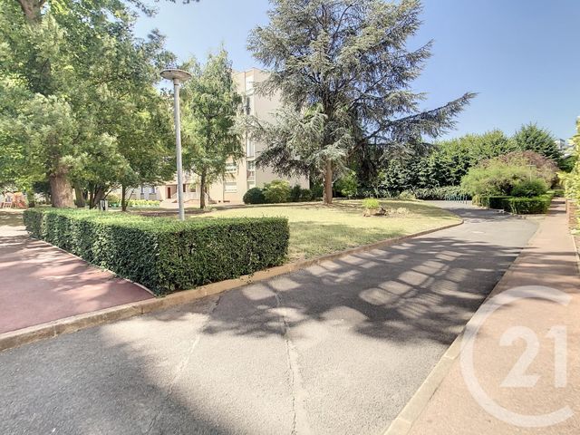 Appartement F3 à vendre - 3 pièces - 67.91 m2 - THIAIS - 94 - ILE-DE-FRANCE - Century 21 A.A.R.S. Immo