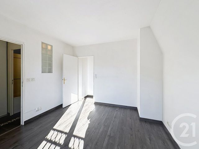 Appartement F2 à louer - 2 pièces - 40.0 m2 - THIAIS - 94 - ILE-DE-FRANCE - Century 21 A.A.R.S. Immo