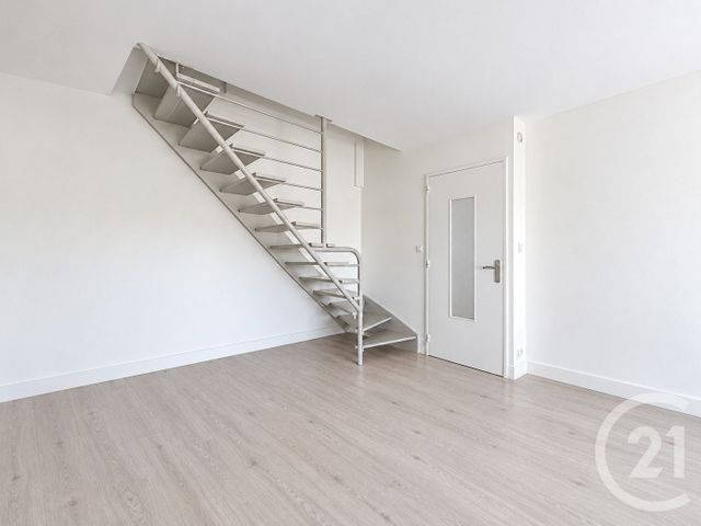 Appartement F2 à vendre - 2 pièces - 41.39 m2 - THIAIS - 94 - ILE-DE-FRANCE - Century 21 A.A.R.S. Immo
