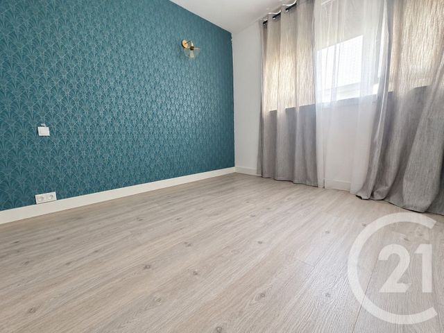 Appartement F2 à vendre - 2 pièces - 41.39 m2 - THIAIS - 94 - ILE-DE-FRANCE - Century 21 A.A.R.S. Immo