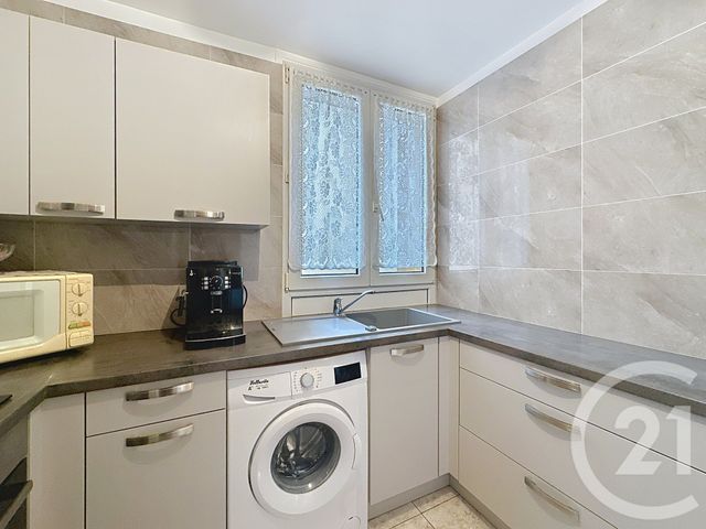 Appartement F4 à vendre - 4 pièces - 66.73 m2 - THIAIS - 94 - ILE-DE-FRANCE - Century 21 A.A.R.S. Immo