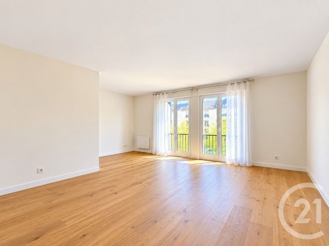 Appartement F4 à vendre - 4 pièces - 86.16 m2 - THIAIS - 94 - ILE-DE-FRANCE - Century 21 A.A.R.S. Immo
