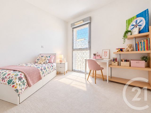 Appartement F4 à vendre - 4 pièces - 77.2 m2 - ORLY - 94 - ILE-DE-FRANCE - Century 21 A.A.R.S. Immo