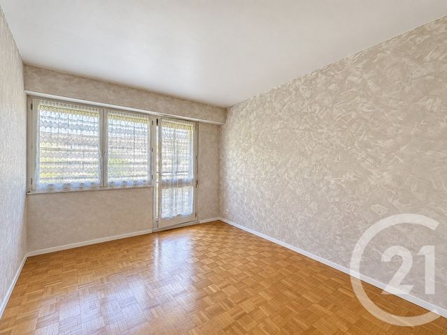 Appartement F4 à vendre - 4 pièces - 91.13 m2 - THIAIS - 94 - ILE-DE-FRANCE - Century 21 A.A.R.S. Immo
