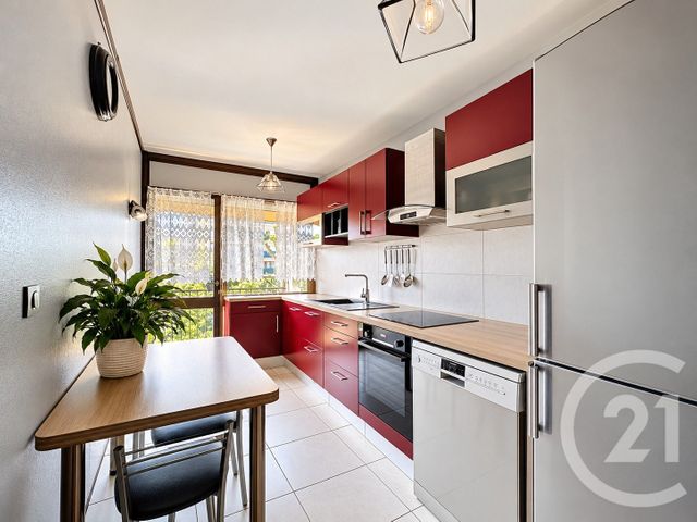 Appartement F4 à vendre - 4 pièces - 91.13 m2 - THIAIS - 94 - ILE-DE-FRANCE - Century 21 A.A.R.S. Immo
