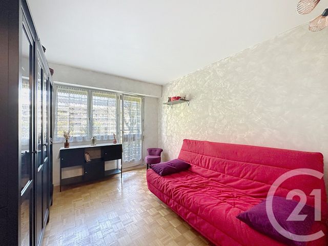 Appartement F4 à vendre - 4 pièces - 91.13 m2 - THIAIS - 94 - ILE-DE-FRANCE - Century 21 A.A.R.S. Immo