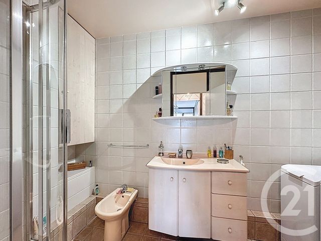 Appartement F4 à vendre - 4 pièces - 91.13 m2 - THIAIS - 94 - ILE-DE-FRANCE - Century 21 A.A.R.S. Immo