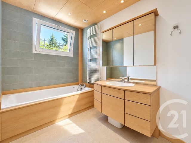 maison à vendre - 10 pièces - 326.0 m2 - CRETEIL - 94 - ILE-DE-FRANCE - Century 21 A.A.R.S. Immo