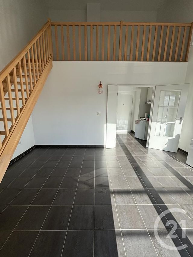 Appartement F1 à louer - 1 pièce - 27.48 m2 - CRETEIL - 94 - ILE-DE-FRANCE - Century 21 A.A.R.S. Immo