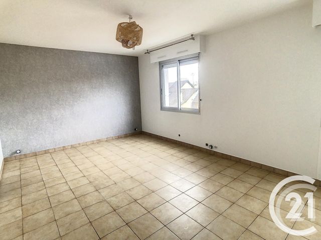 Appartement F1 à louer - 1 pièce - 30.71 m2 - THIAIS - 94 - ILE-DE-FRANCE - Century 21 A.A.R.S. Immo