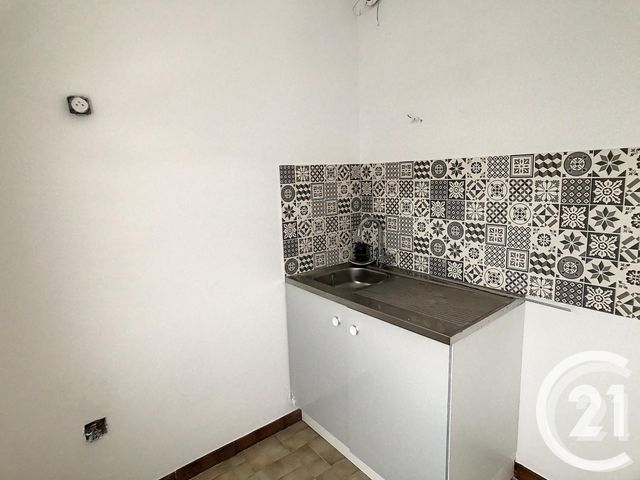 Appartement F1 à louer - 1 pièce - 30.71 m2 - THIAIS - 94 - ILE-DE-FRANCE - Century 21 A.A.R.S. Immo